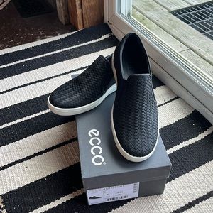 ECCO WOMEN'S SOFT 7 WOVEN SLIP-ON 2.0